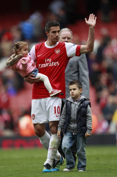 弗林蓬倒三角传球 赫拉芬贝赫推射破门