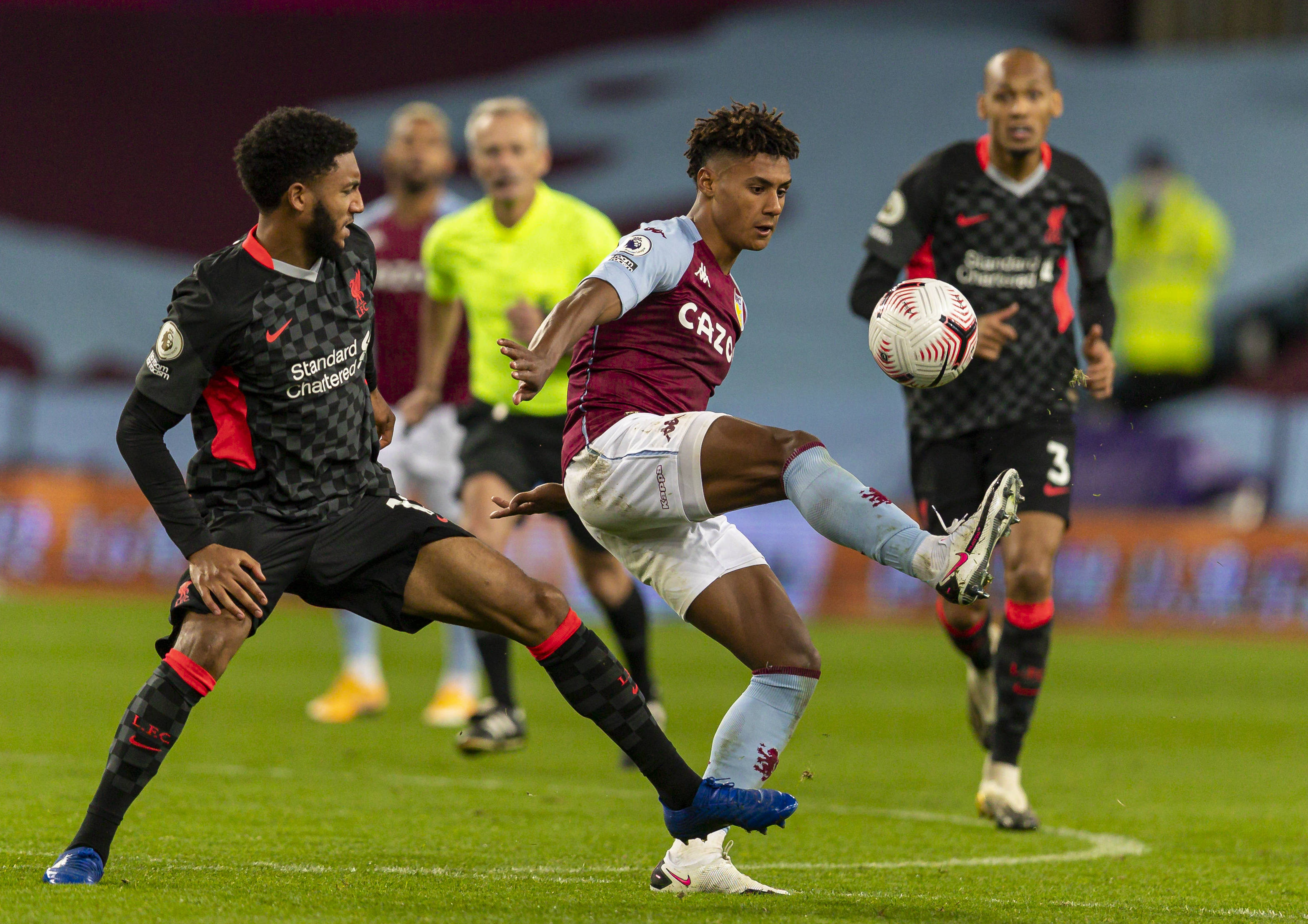 NBA爆冷夜！残阵活塞狂胜公牛，斯图尔特31分创纪录，东部第一太硬核