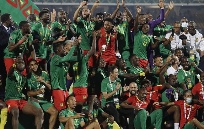 致命失误！湖人101-105雄鹿，本场谁是罪魁祸首，数据不会说谎！