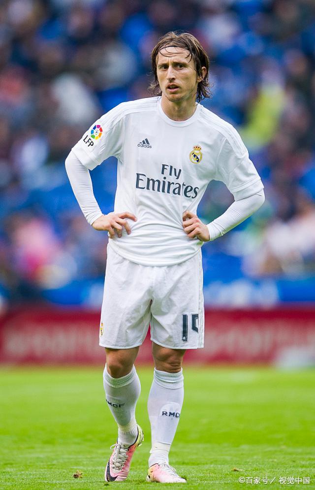 冲超福将，和晓强三年内先后帮助西海岸、英博、铜梁龙冲超（三年连助西海岸、英博、铜梁龙升超，和晓强堪称冲超福将）