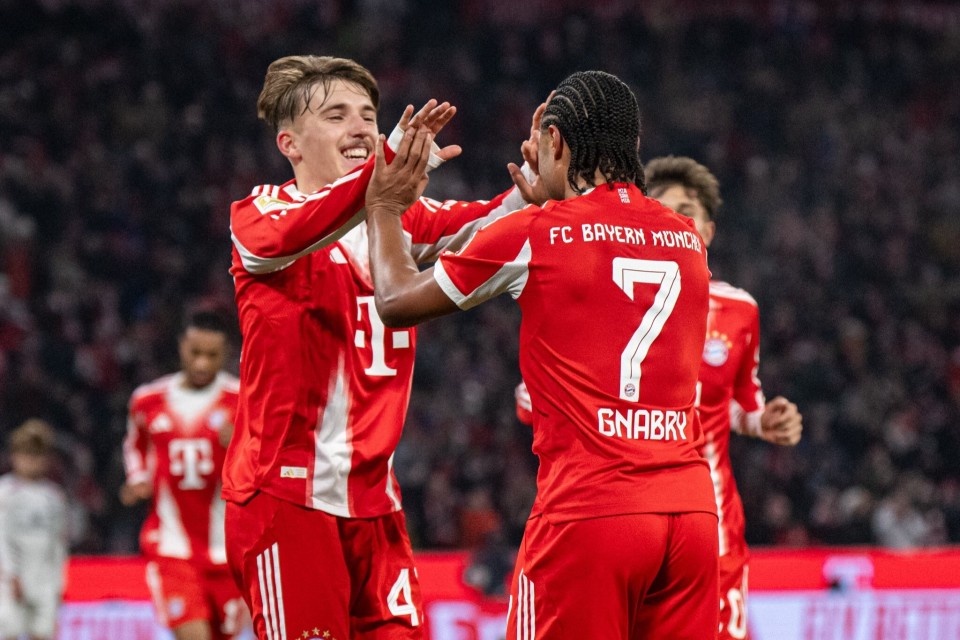 三连胜终结！湖人新阵容不敌马刺，东契奇38+10+10独木难支，文班替补16+14统治内线