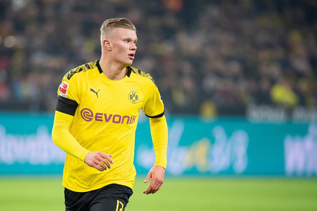 英超爆冷夜BIG6集体翻车！曼联曼城遭弱旅逼平，蓝军热刺输球丢分